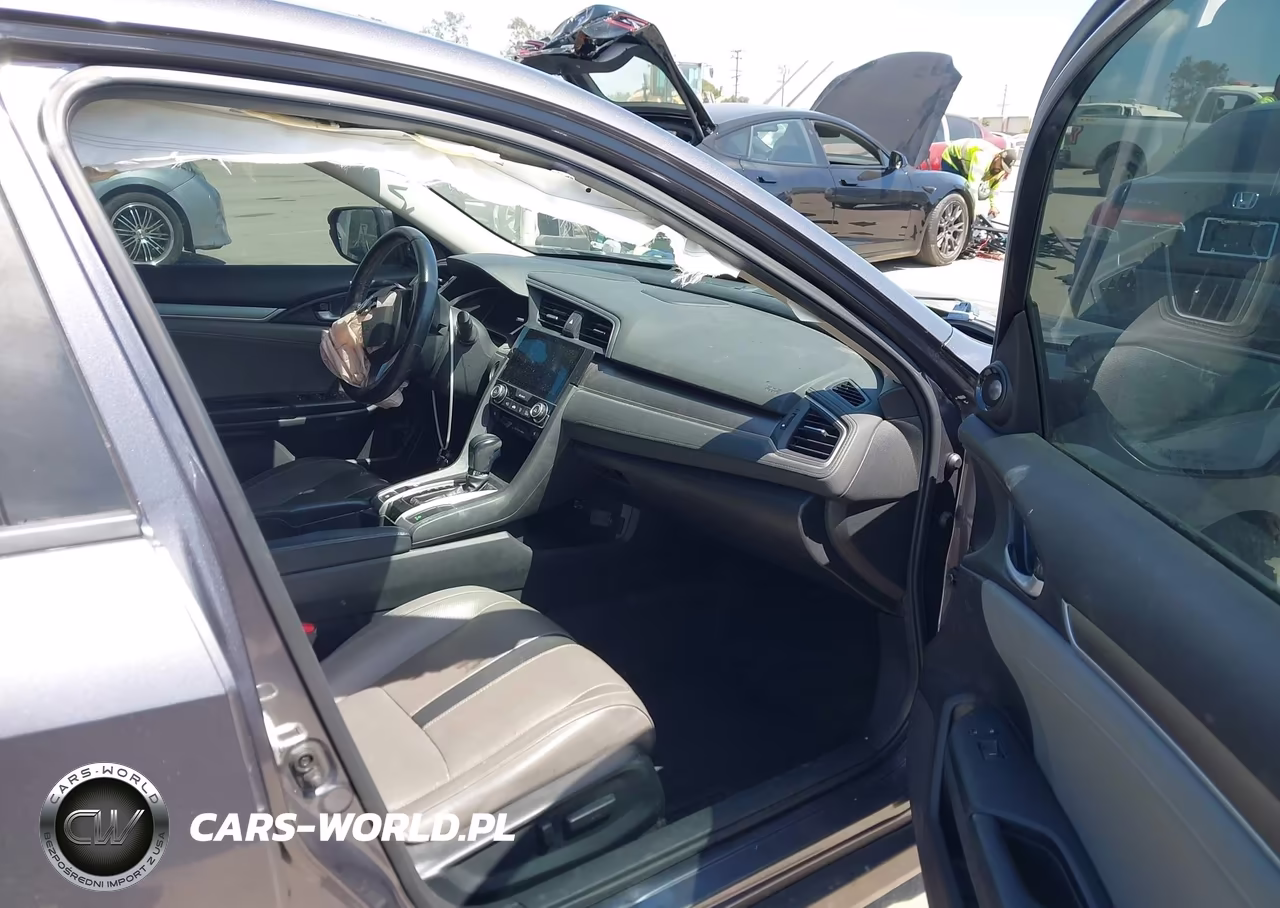 2017 Honda Civic Touring VIN:19XFC1F94HE019277 - 5