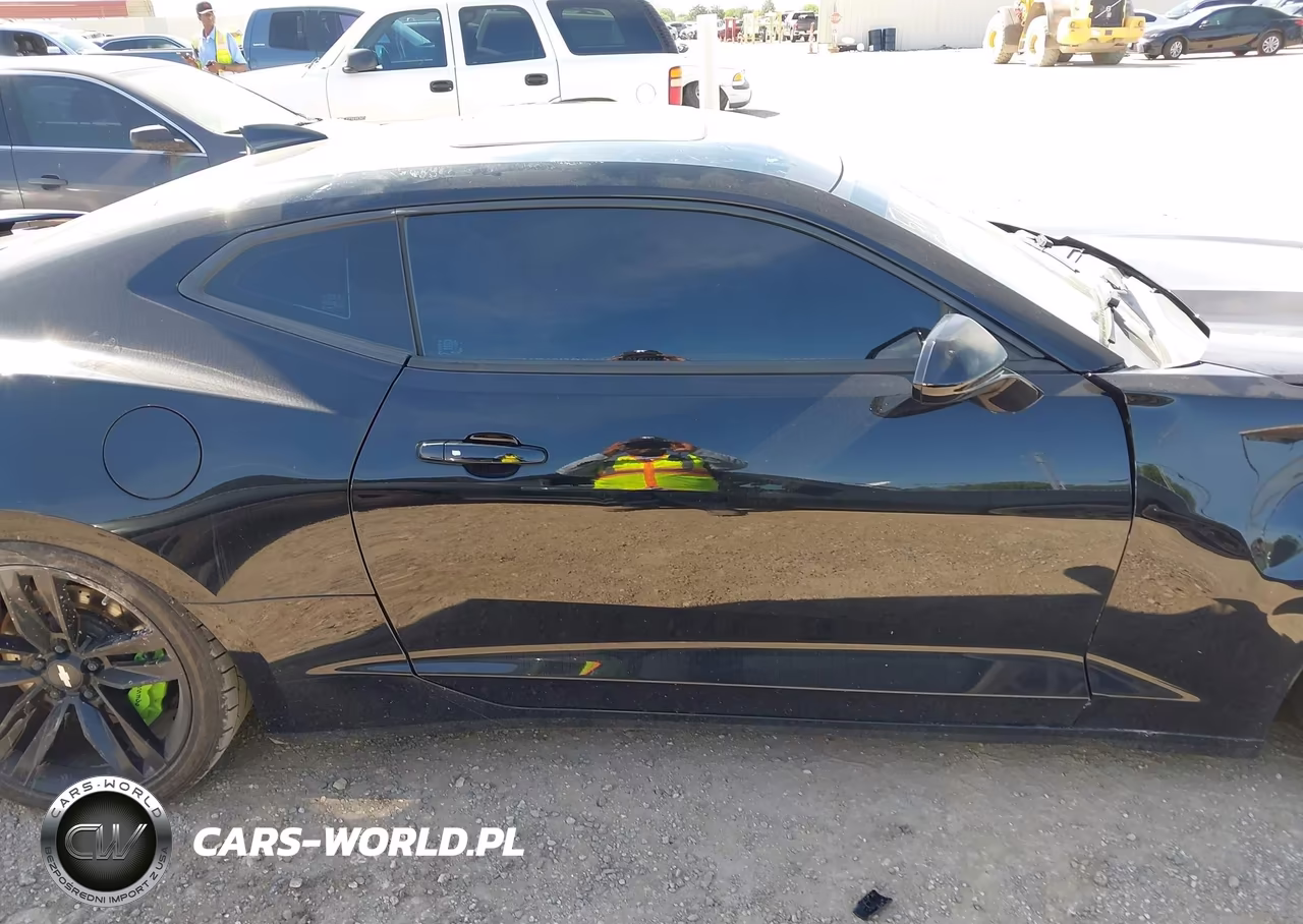 2019 Chevrolet Camaro 2Ss VIN:1G1FH1R70K0138917 - 13