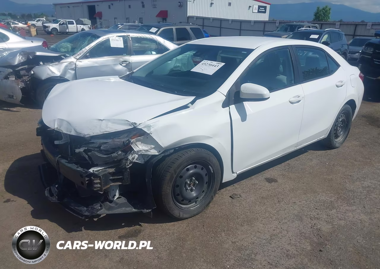 2018 Toyota Corolla Le VIN:2T1BURHE5JC977126 - 2