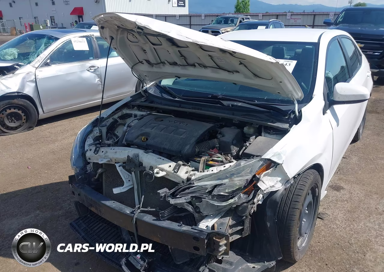 2018 Toyota Corolla Le VIN:2T1BURHE5JC977126 - 6
