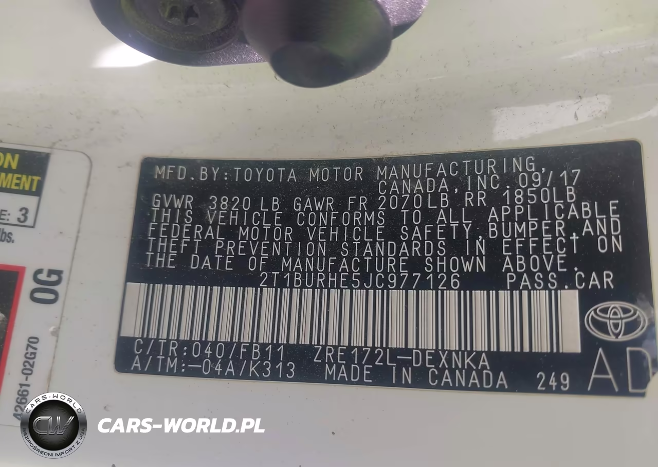 2018 Toyota Corolla Le VIN:2T1BURHE5JC977126 - 9