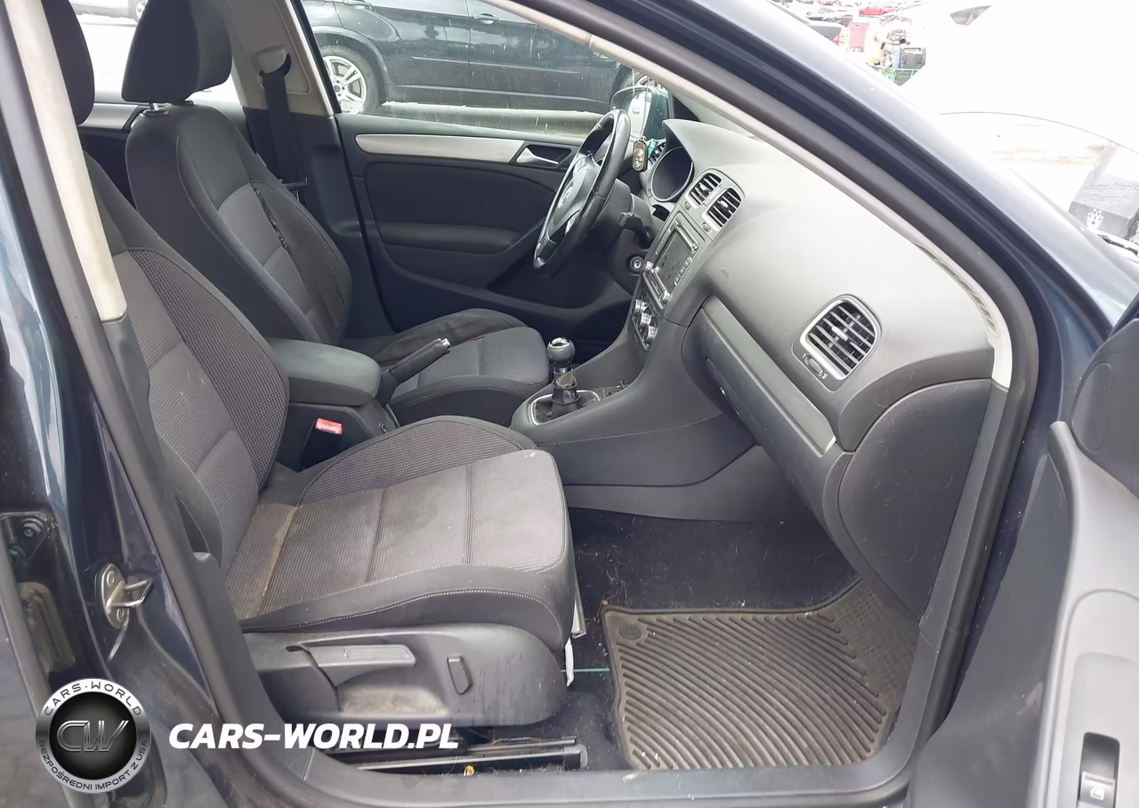2011 Volkswagen Golf Tdi 4-Door VIN:WVWNM7AJ3BW061532 - 5