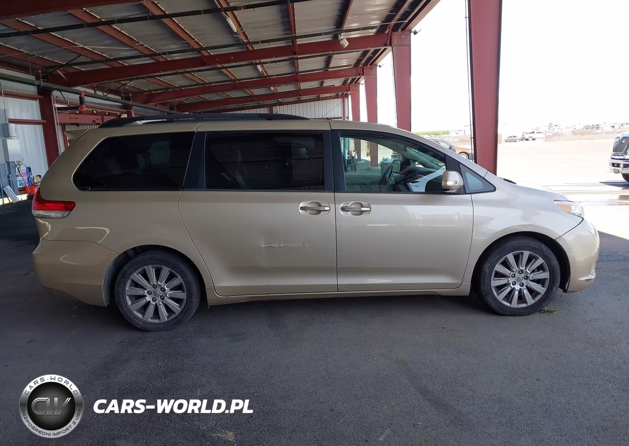 2014 Toyota Sienna Limited V6 7 Passenger VIN:5TDYK3DC8ES471417 - 13