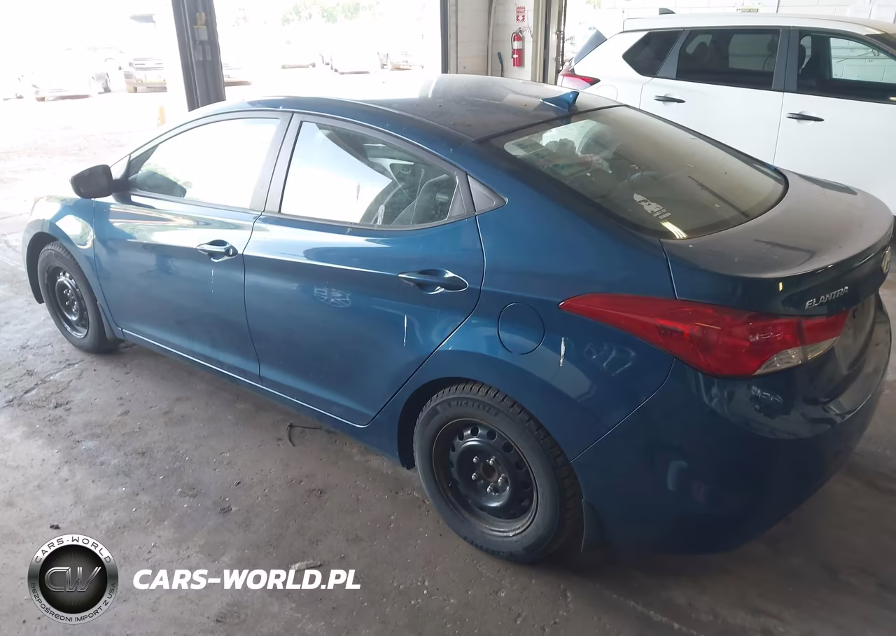 2013 Hyundai Elantra Gls VIN:KMHDH4AE3DU949497 - 3