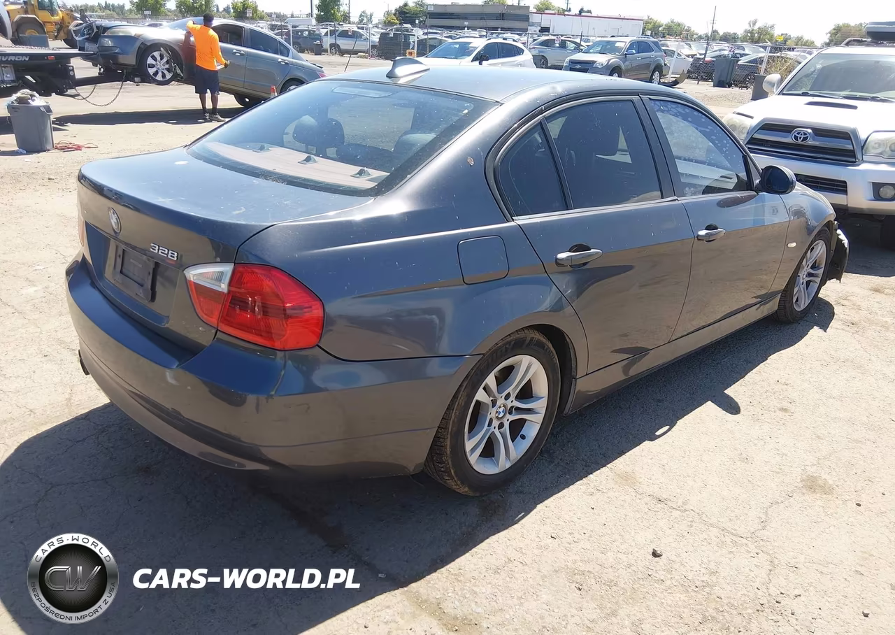 2008 BMW 328I VIN:WBAVC57598NK77396 - 4