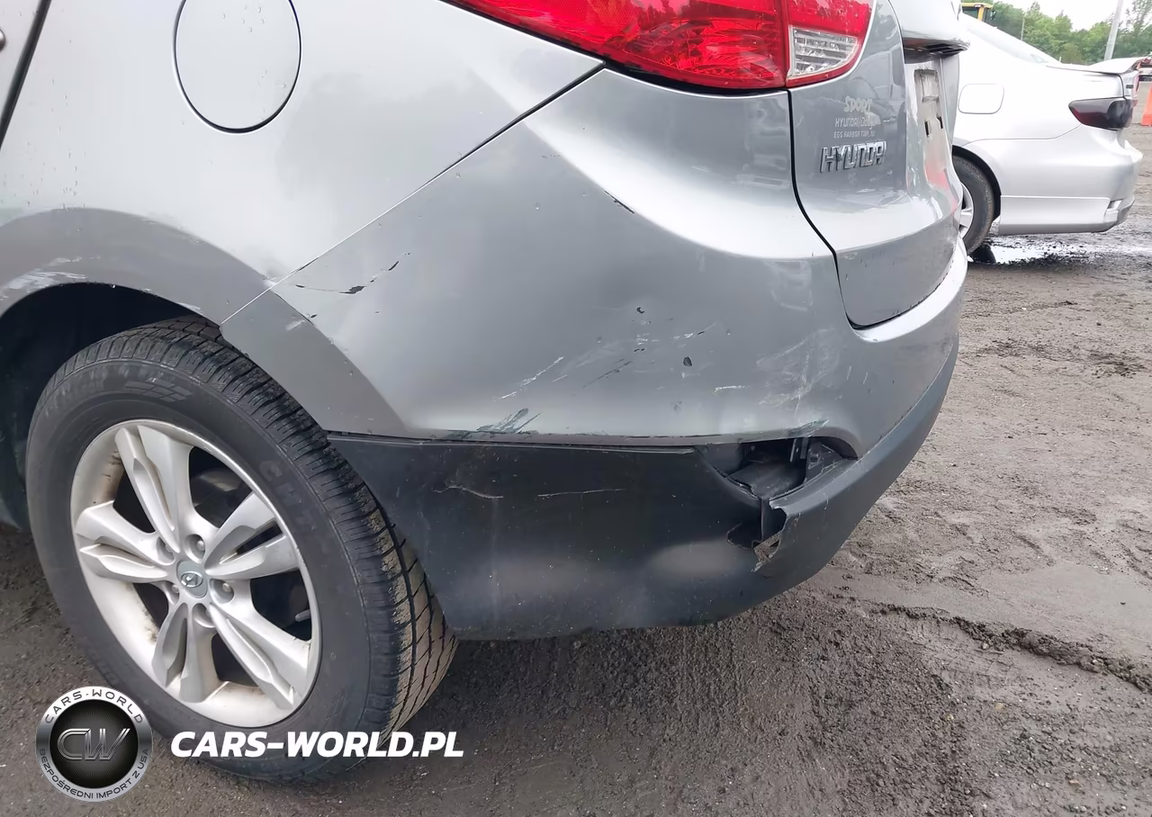 2010 Hyundai Tucson Gls VIN:KM8JU3AC4AU083912 - 6