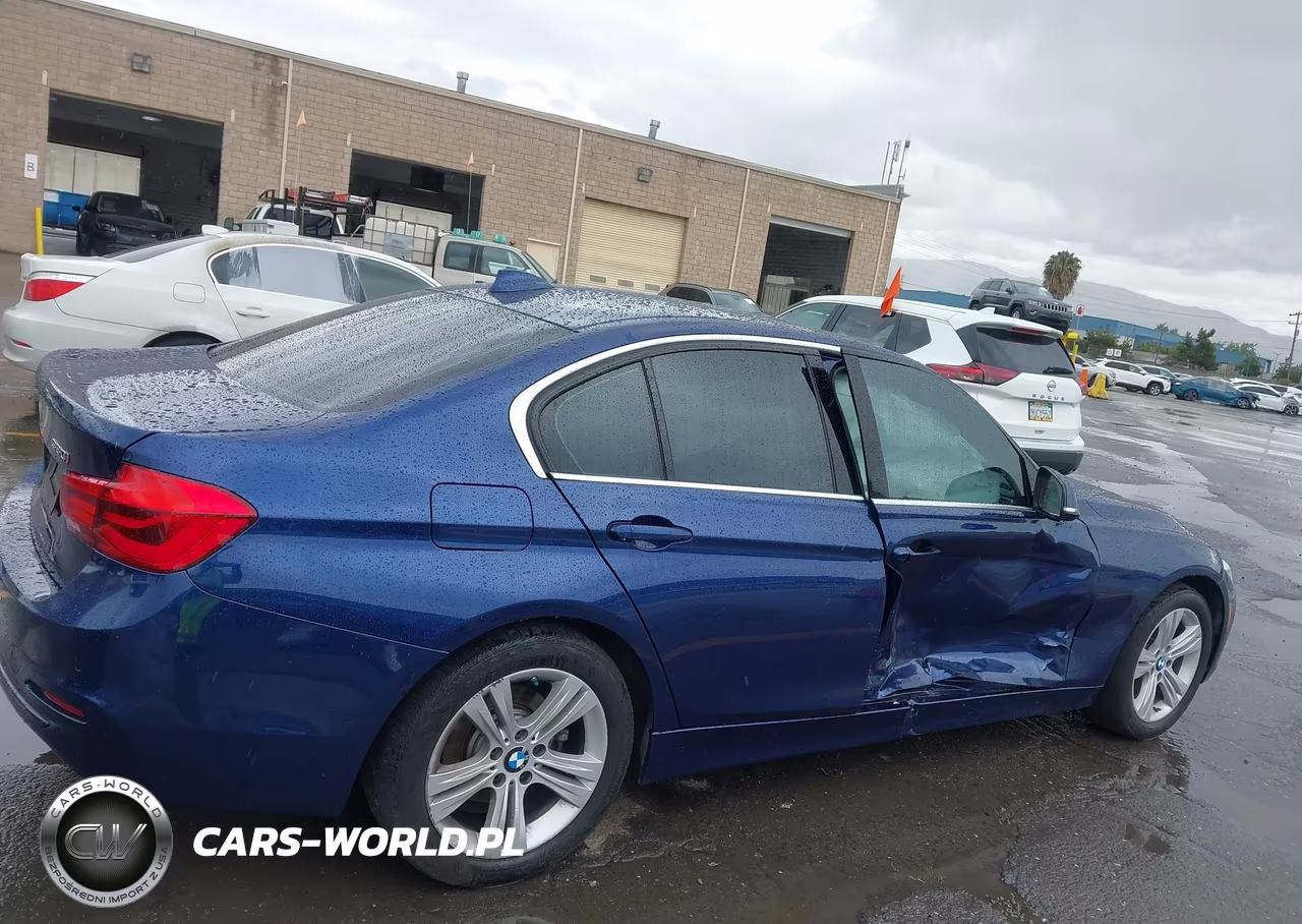 2018 BMW 330I VIN:WBA8B9G5XJNU95716 - 16