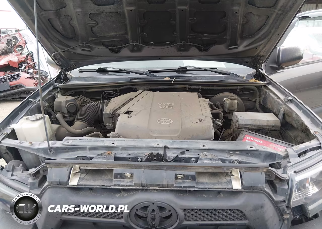 2013 Toyota Tacoma Prerunner V6 VIN:3TMJU4GN6DM141773 - 10