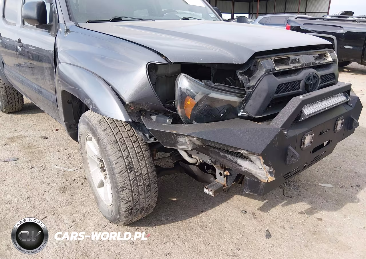2013 Toyota Tacoma Prerunner V6 VIN:3TMJU4GN6DM141773 - 6