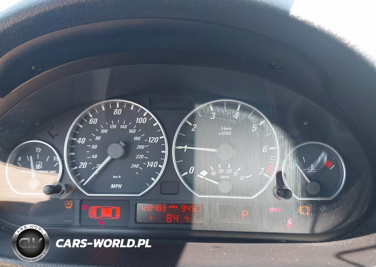 2004 BMW 330Ci VIN:WBABW53404PL45817 - 7