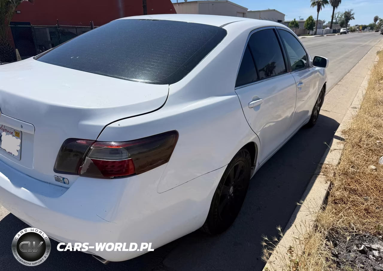2007 Toyota Camry Hybrid VIN:JTNBB46K873011335 - 4