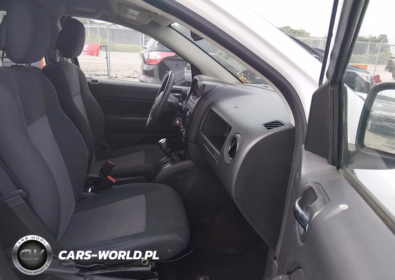 2013 Jeep Compass Sport VIN:1C4NJDBB9DD231762 - 5