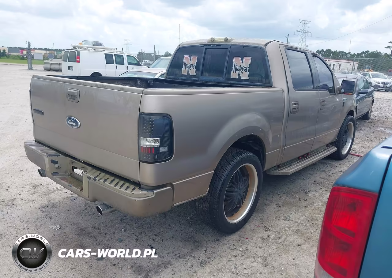 2004 Ford F-150 Xlt VIN:1FTRW12W24KD16703 - 4