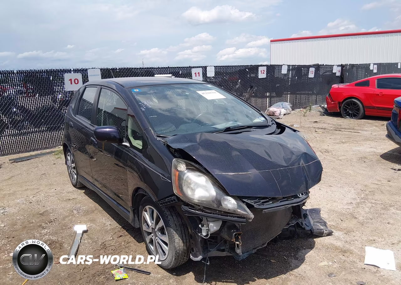 2013 Honda Fit Sport