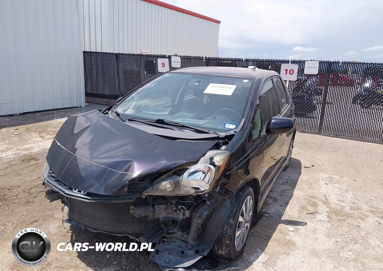 2013 Honda Fit Sport VIN:JHMGE8H65DC064481 - 2