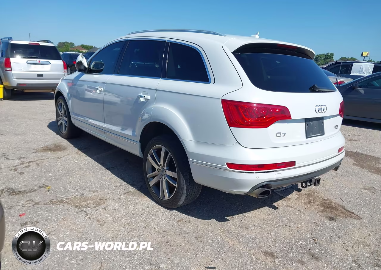 2014 Audi Q7 3.0T Premium VIN:WA1LGAFE4ED010722 - 3