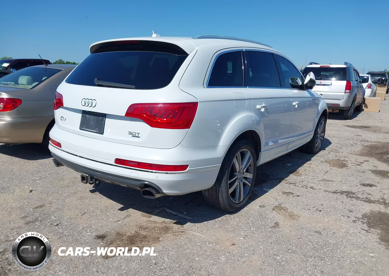 2014 Audi Q7 3.0T Premium VIN:WA1LGAFE4ED010722 - 4