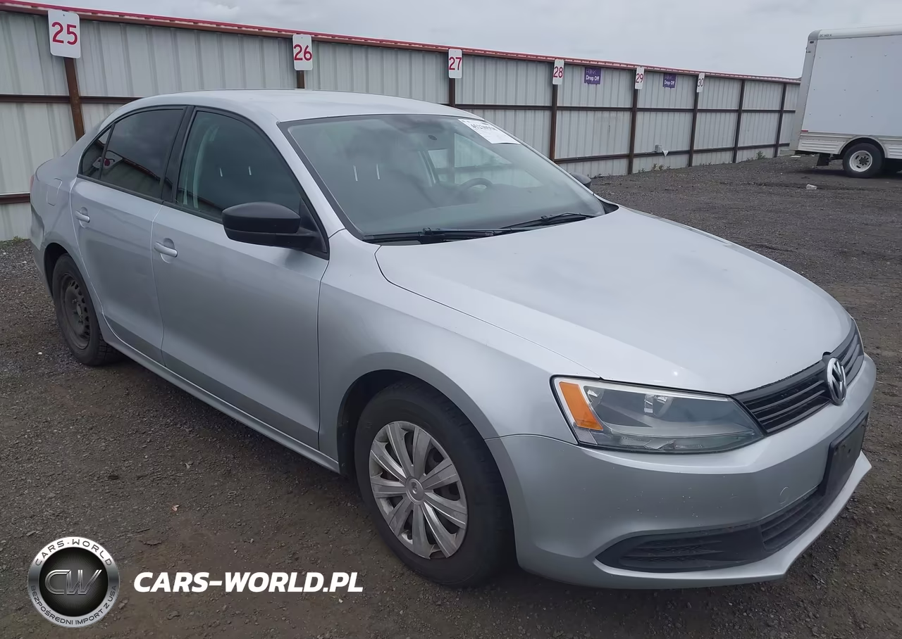2011 Volkswagen Jetta 2.0L S – zdjęcie 1 z 13