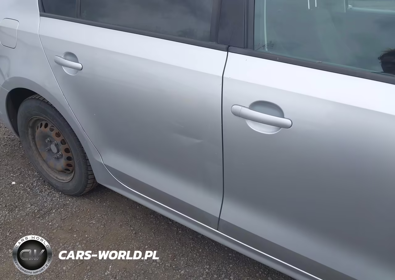 2011 Volkswagen Jetta 2.0L S VIN:3VW2K7AJ5BM057004 - 13