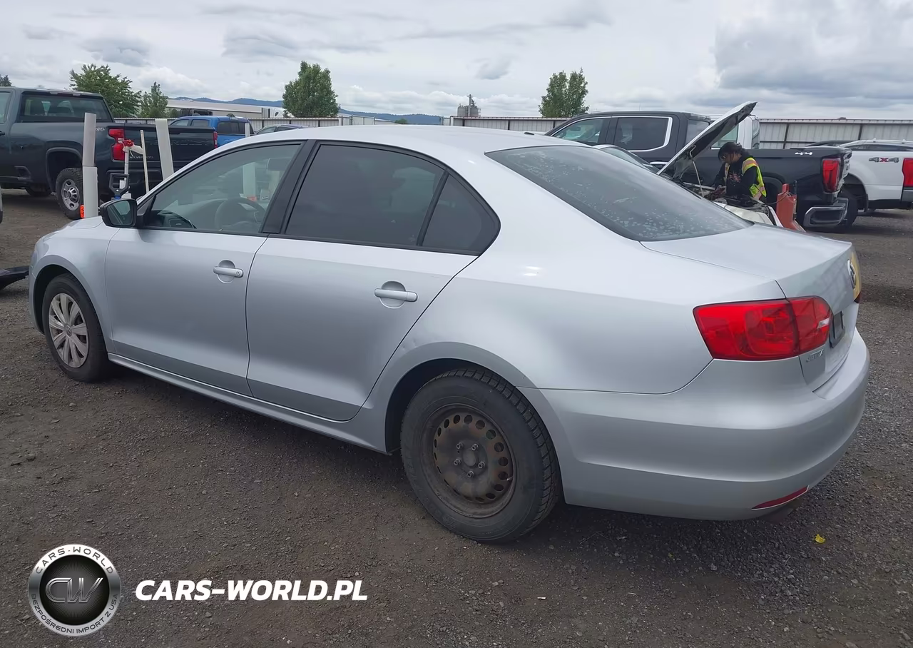 2011 Volkswagen Jetta 2.0L S VIN:3VW2K7AJ5BM057004 - 3