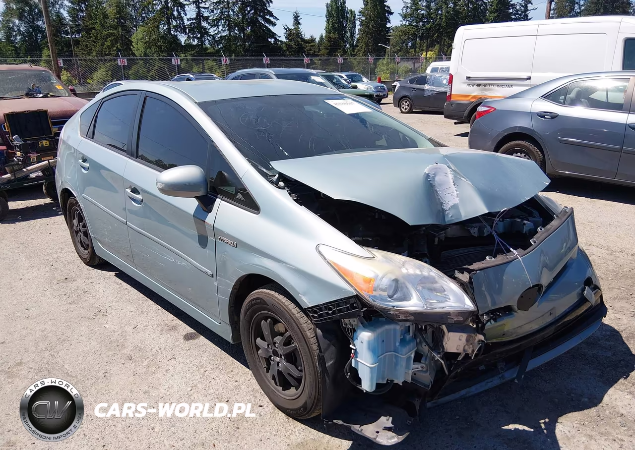 2013 Toyota Prius Two – zdjęcie 1 z 16