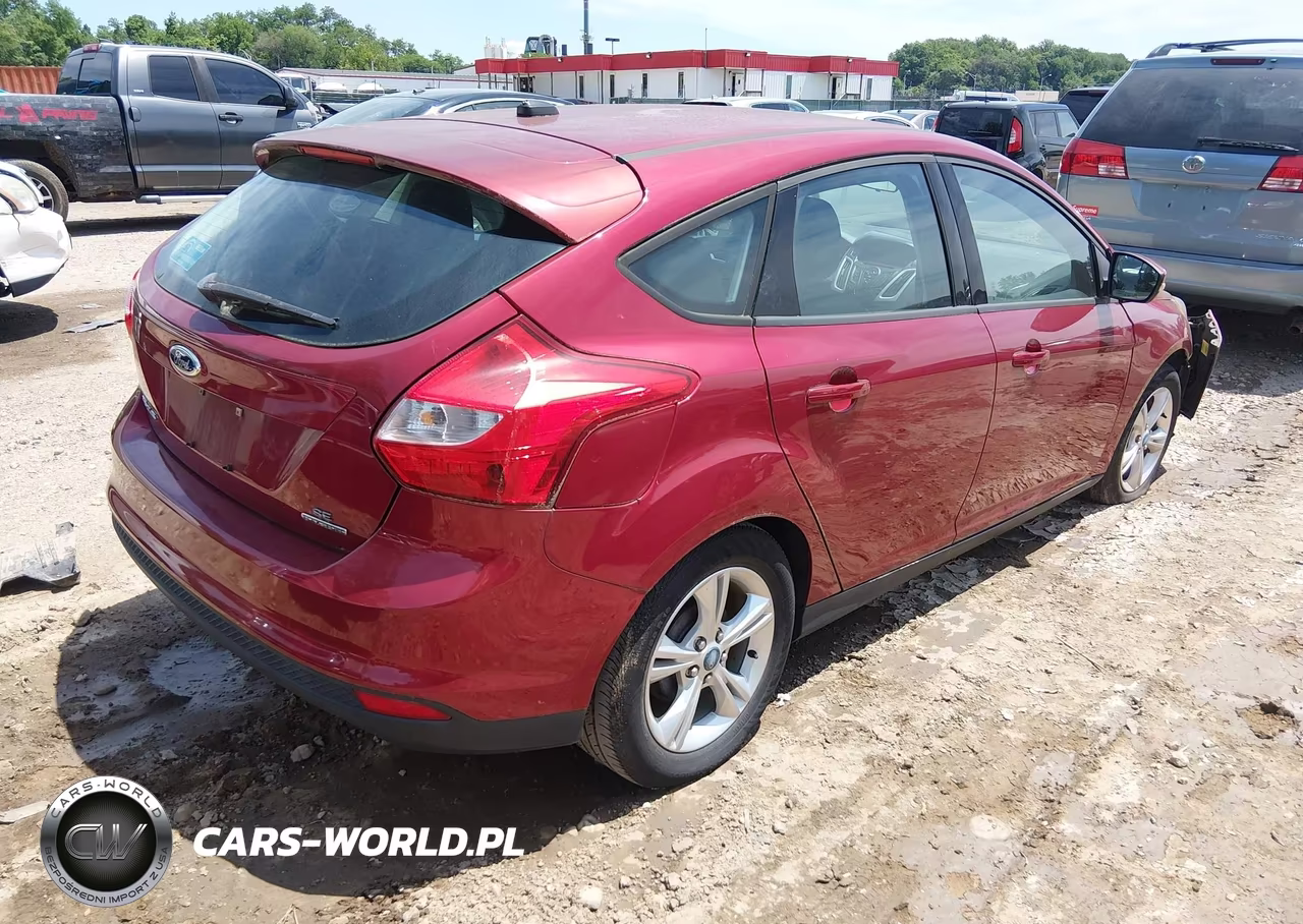 2013 Ford Focus Se VIN:1FADP3K29DL200107 - 4