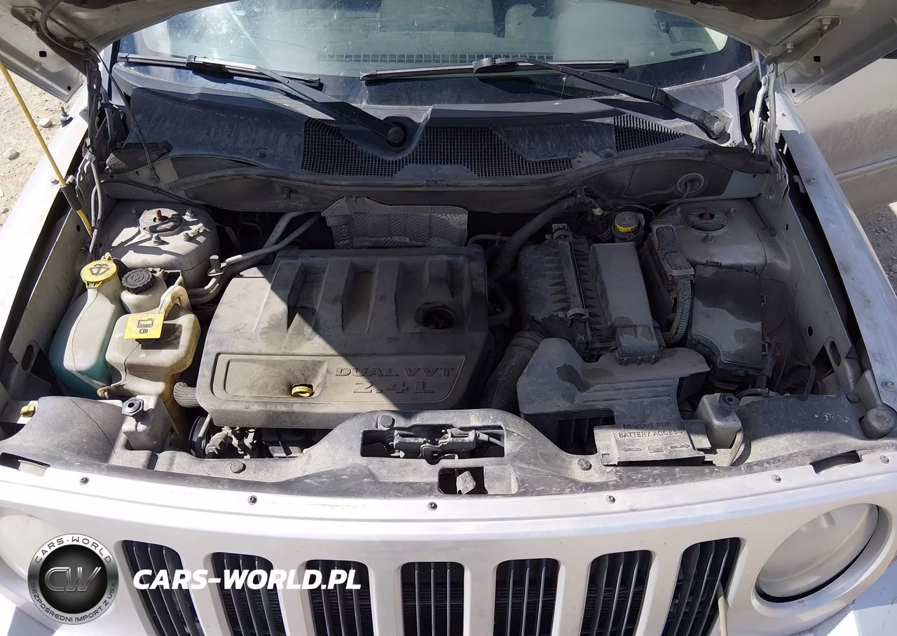 2008 Jeep Patriot Limited VIN:1J8FF48W48D677736 - 10