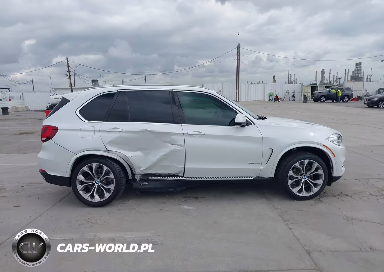 2018 BMW X5 xDrive35I VIN:5UXKR0C55J0X99070 - 13