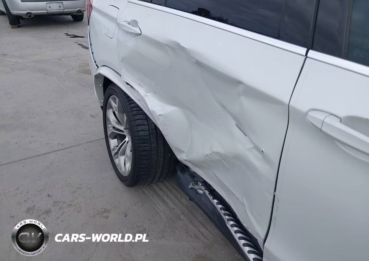 2018 BMW X5 xDrive35I VIN:5UXKR0C55J0X99070 - 6