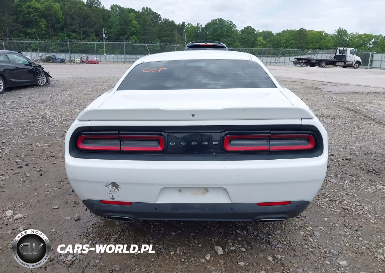 2015 Dodge Challenger Sxt Plus VIN:2C3CDZBG7FH913721 - 16
