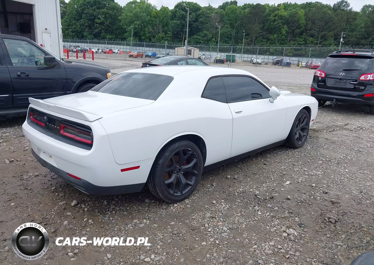 2015 Dodge Challenger Sxt Plus VIN:2C3CDZBG7FH913721 - 4