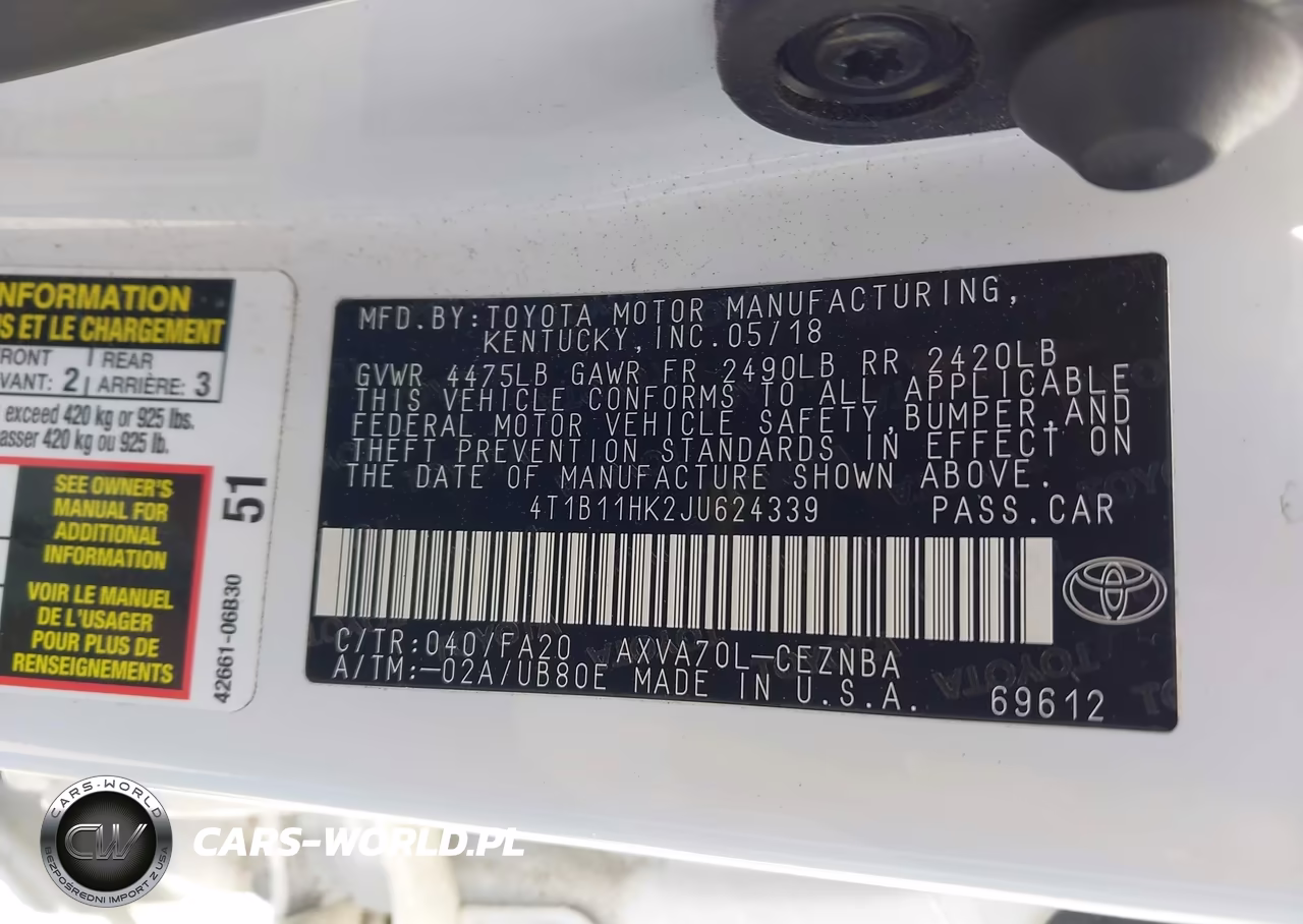 2018 Toyota Camry Le VIN:4T1B11HK2JU624339 - 9