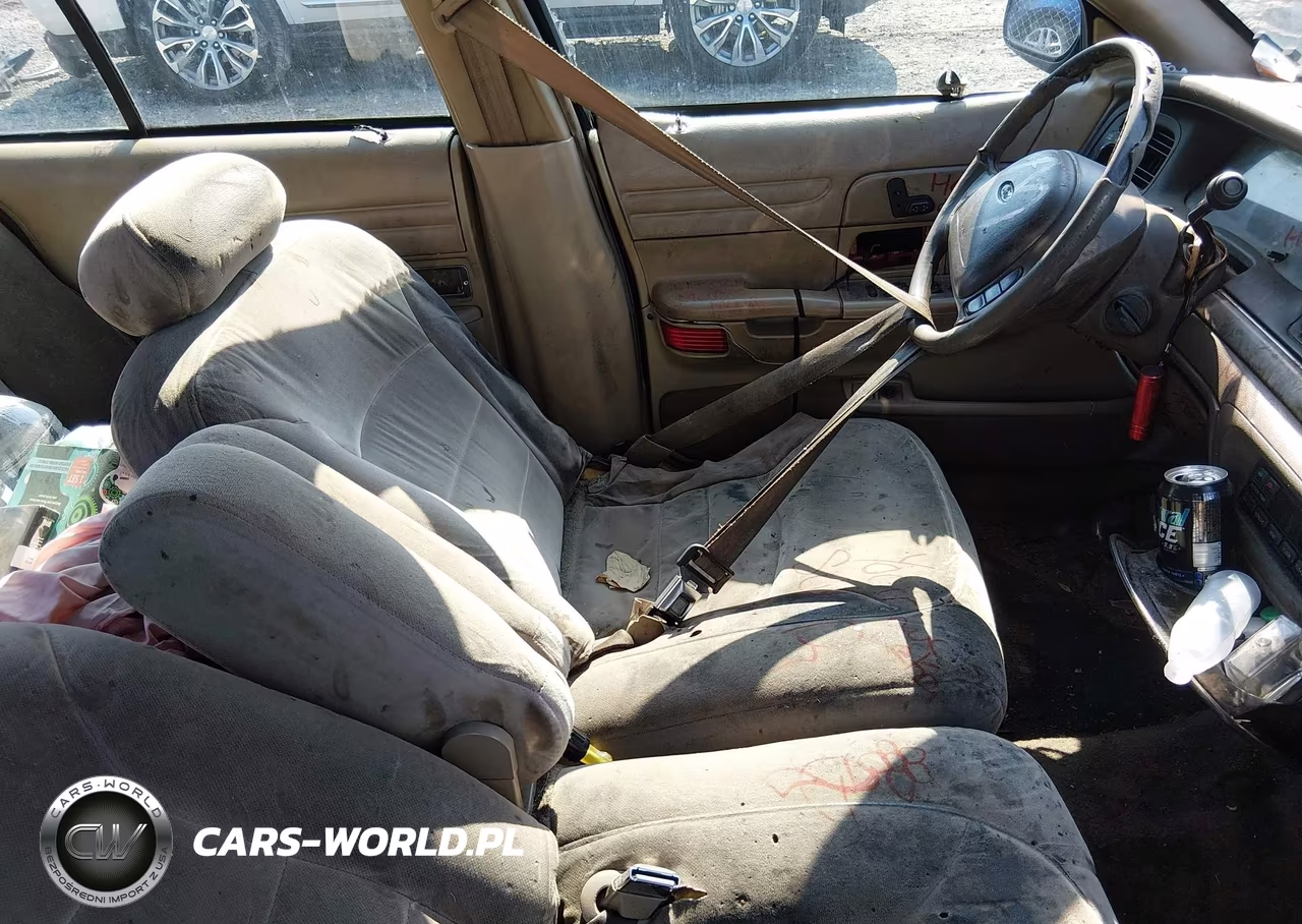 1999 Ford Crown Victoria Lx VIN:2FAFP74W8XX241402 - 5