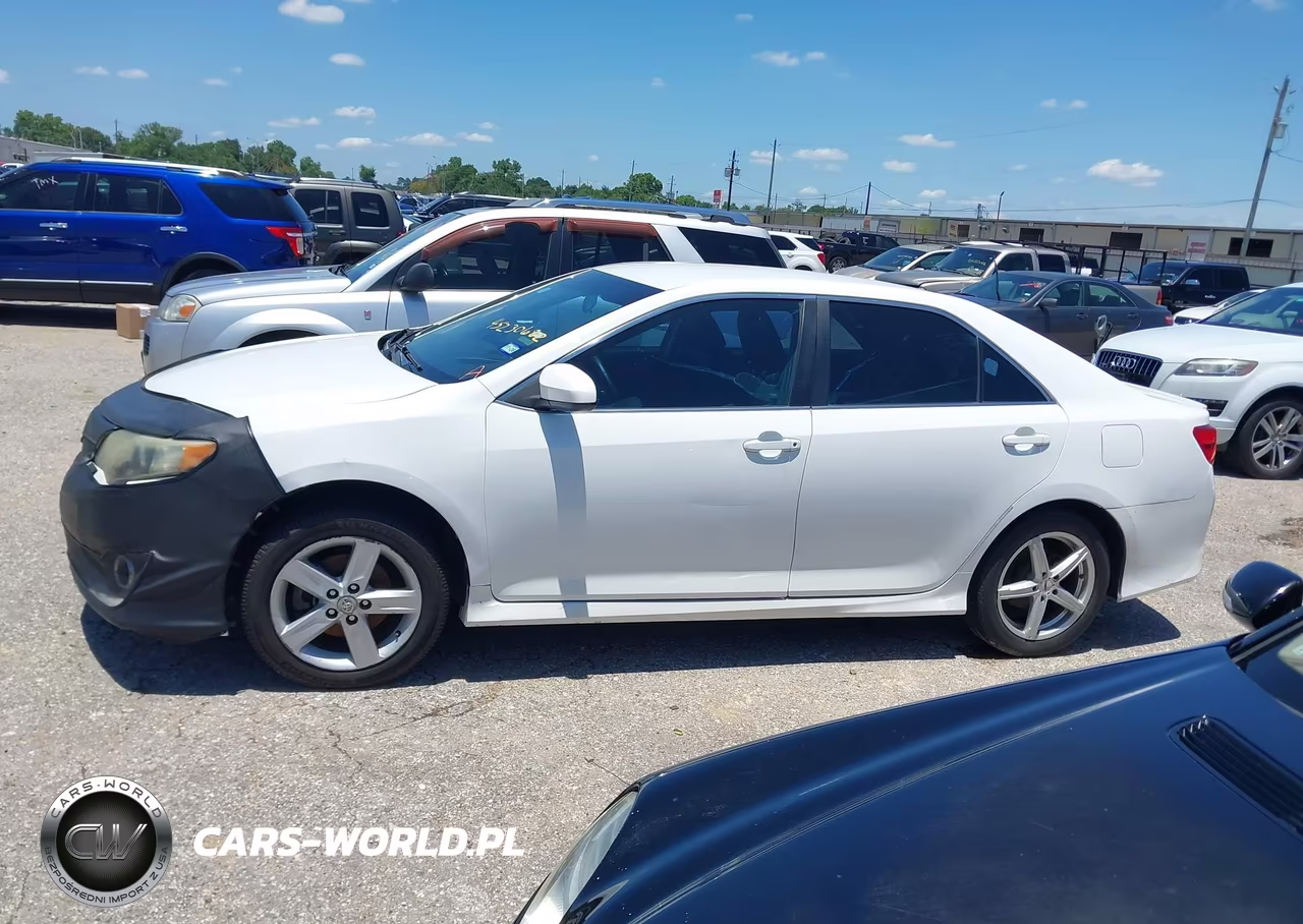 2013 Toyota Camry Se VIN:4T1BF1FK2DU214956 - 14