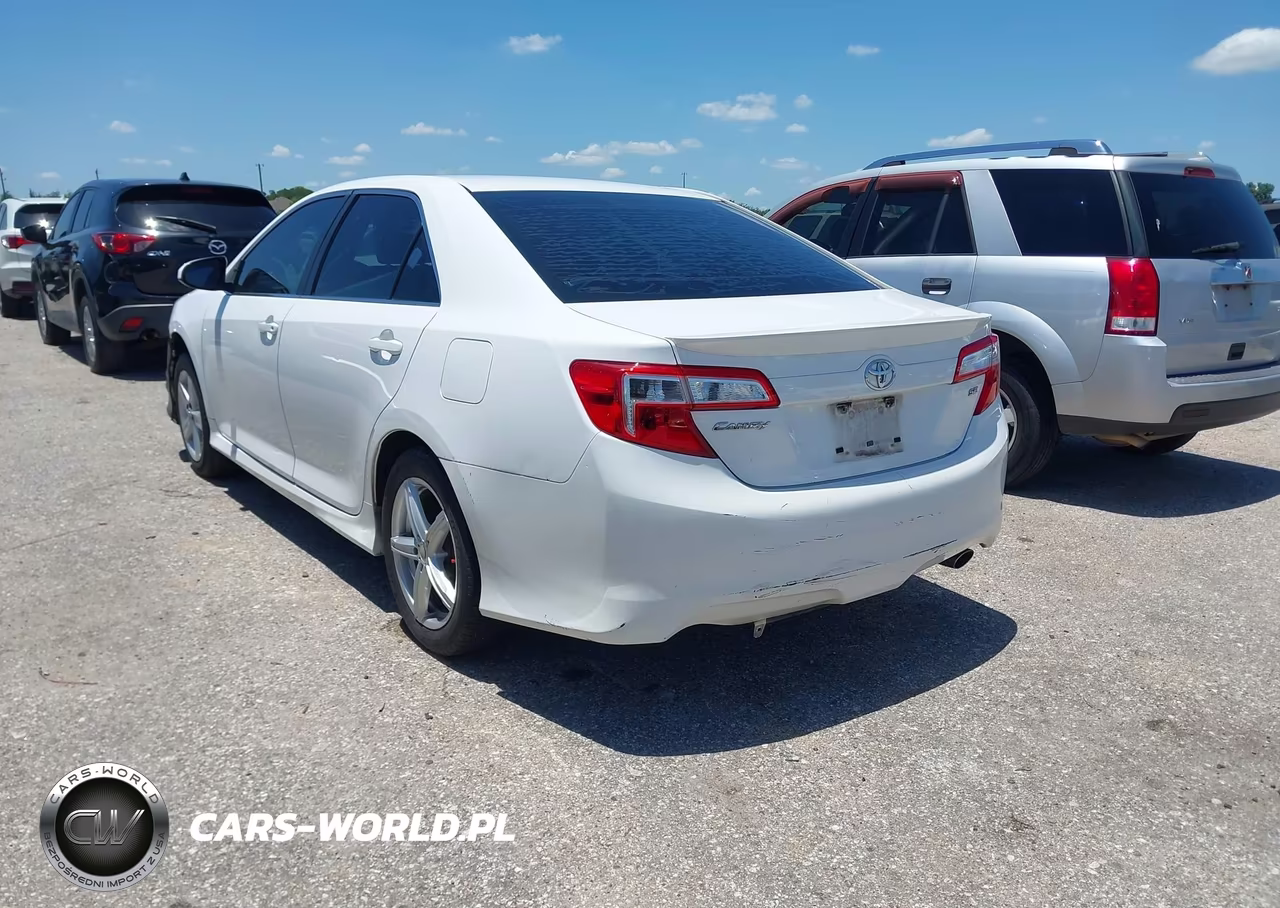 2013 Toyota Camry Se VIN:4T1BF1FK2DU214956 - 3