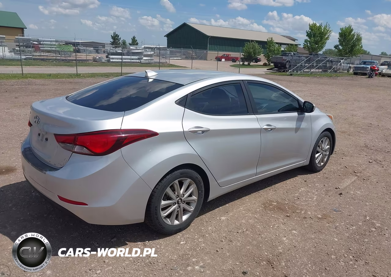 2016 Hyundai Elantra Se VIN:KMHDH4AE9GU587292 - 4