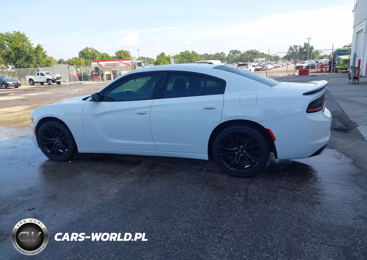 2018 Dodge Charger Sxt Rwd VIN:2C3CDXBG4JH207075 - 14