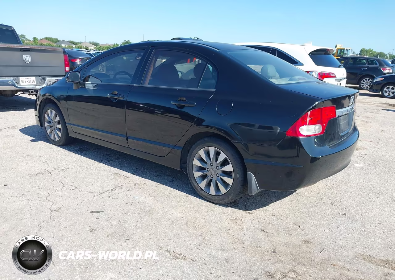 2010 Honda Civic Lx VIN:19XFA1F58AE069687 - 3