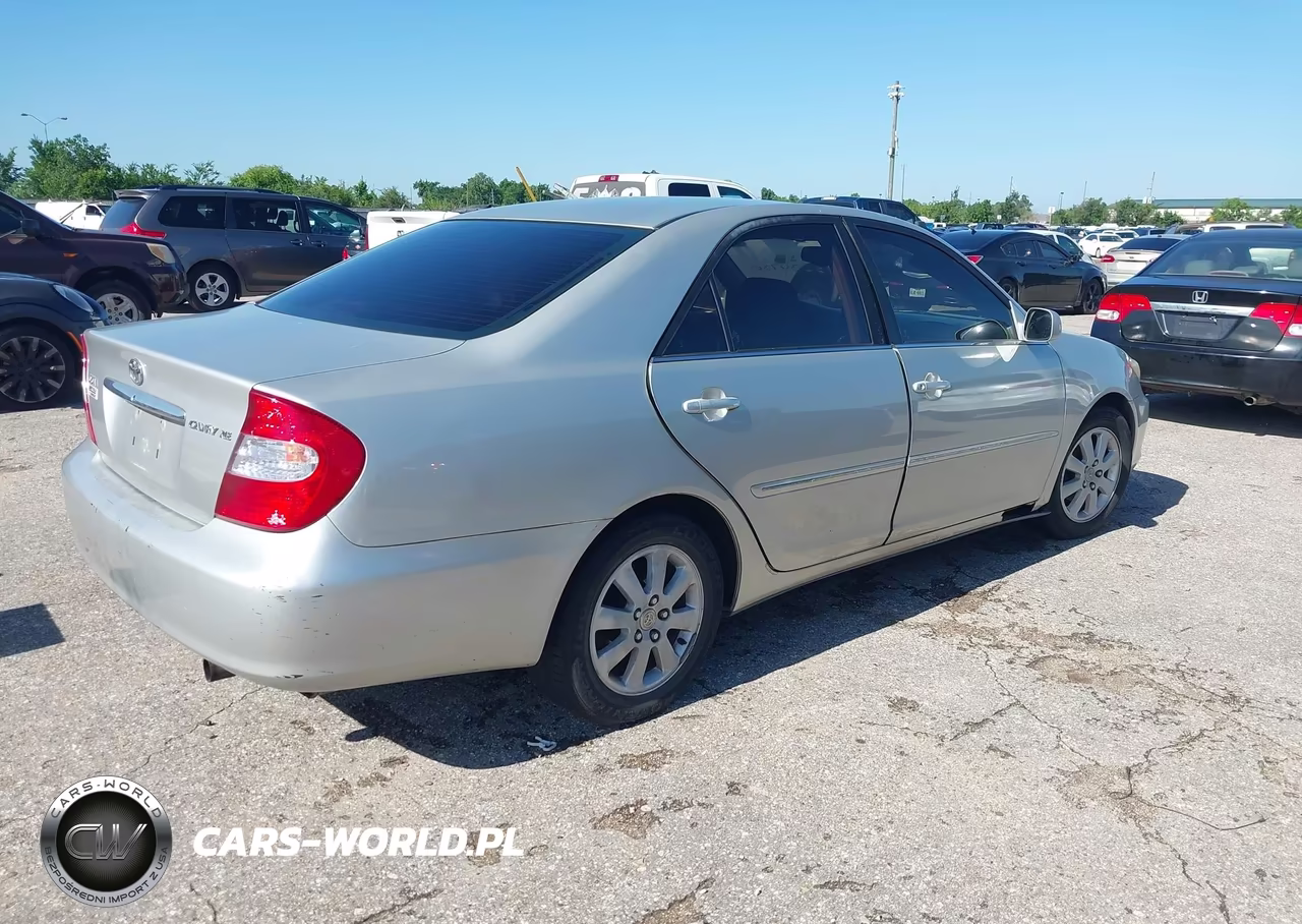 2003 Toyota Camry Xle VIN:4T1BE32K23U757713 - 4