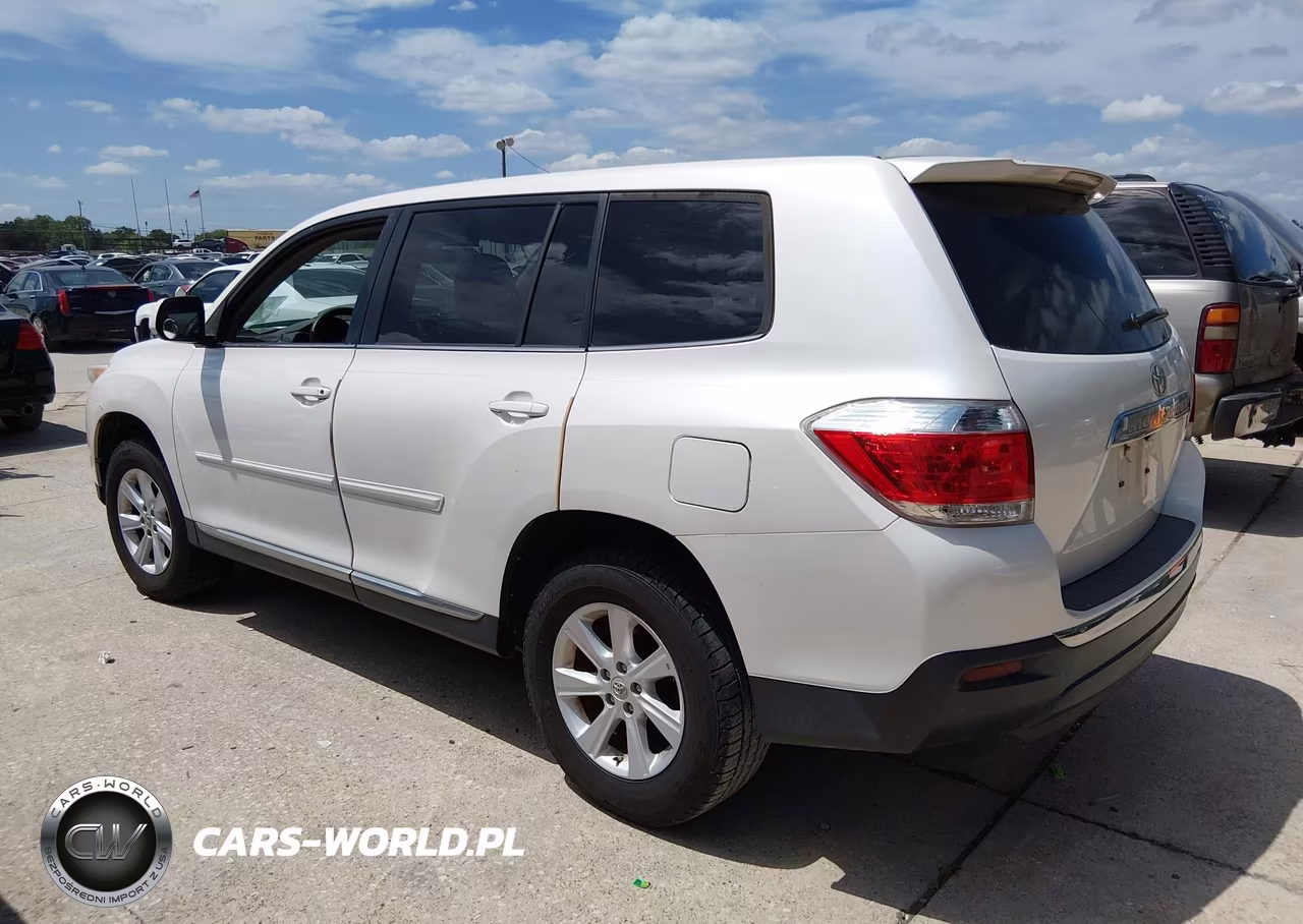 2013 Toyota Highlander VIN:5TDZA3EH7DS045458 - 3