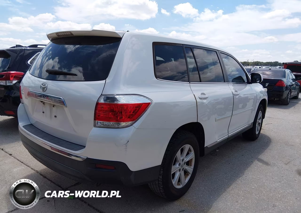 2013 Toyota Highlander VIN:5TDZA3EH7DS045458 - 4