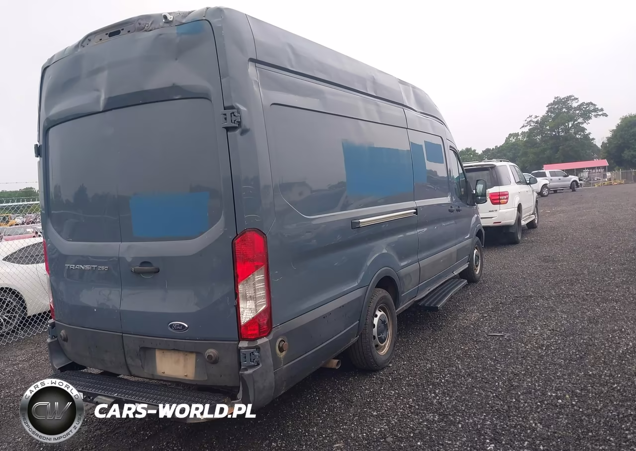 2020 Ford Transit T-250 VIN:1FTBR3X80LKB04069 - 4
