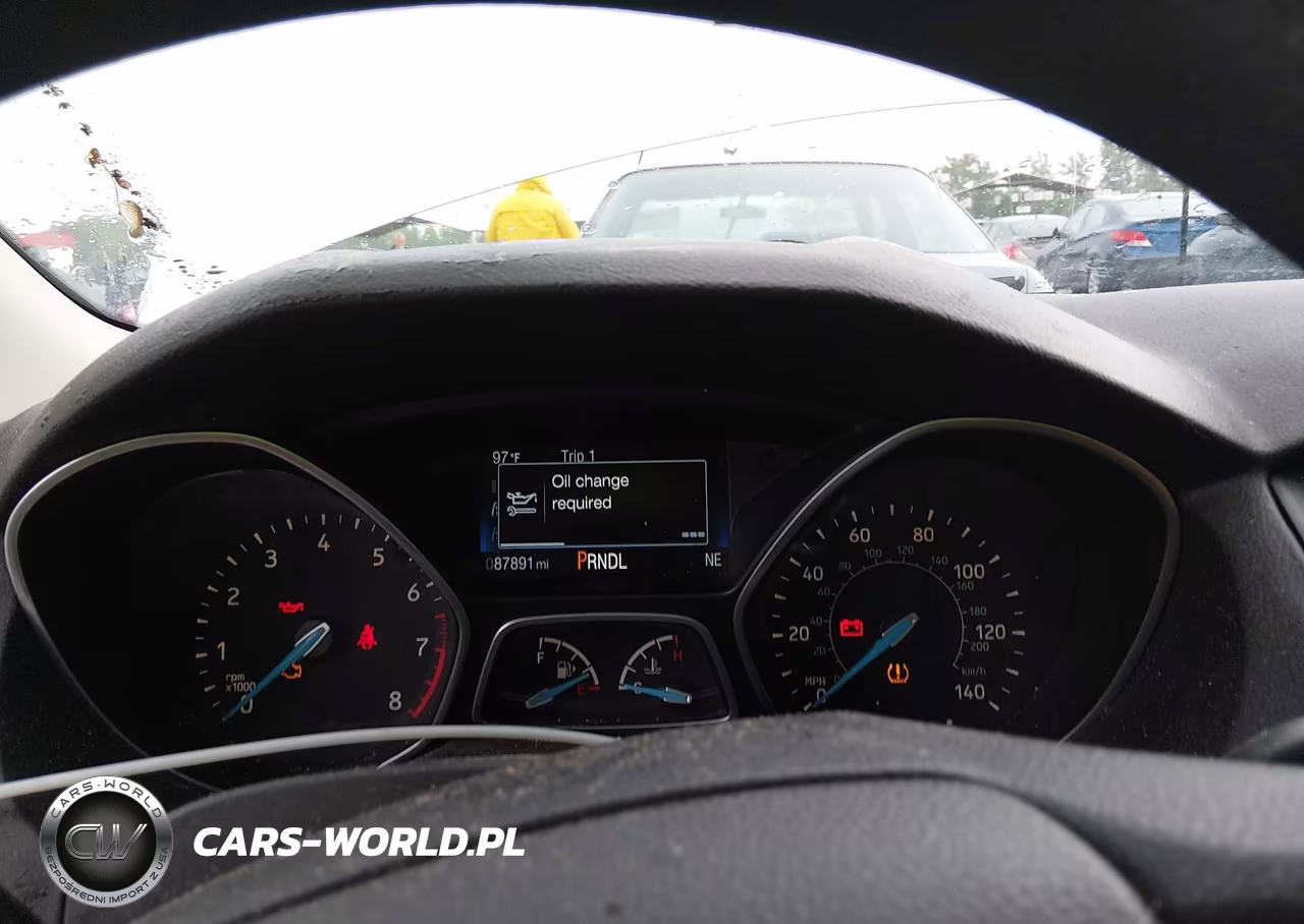 2015 Ford Focus Se VIN:1FADP3K27FL301049 - 7