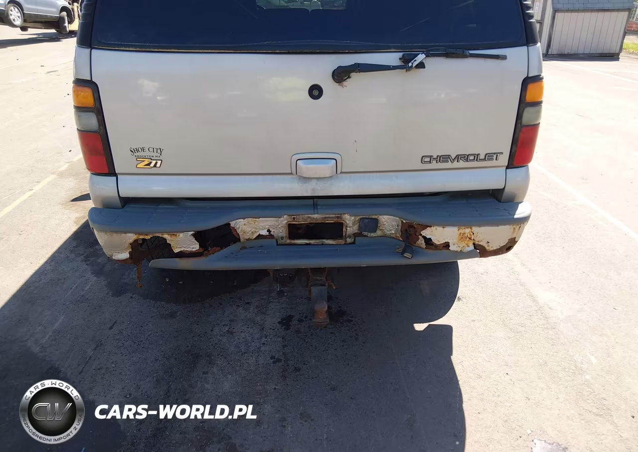 2004 Chevrolet Tahoe Z71 VIN:1GNEK13T84R201942 - 12