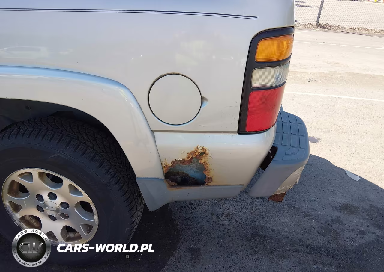 2004 Chevrolet Tahoe Z71 VIN:1GNEK13T84R201942 - 14