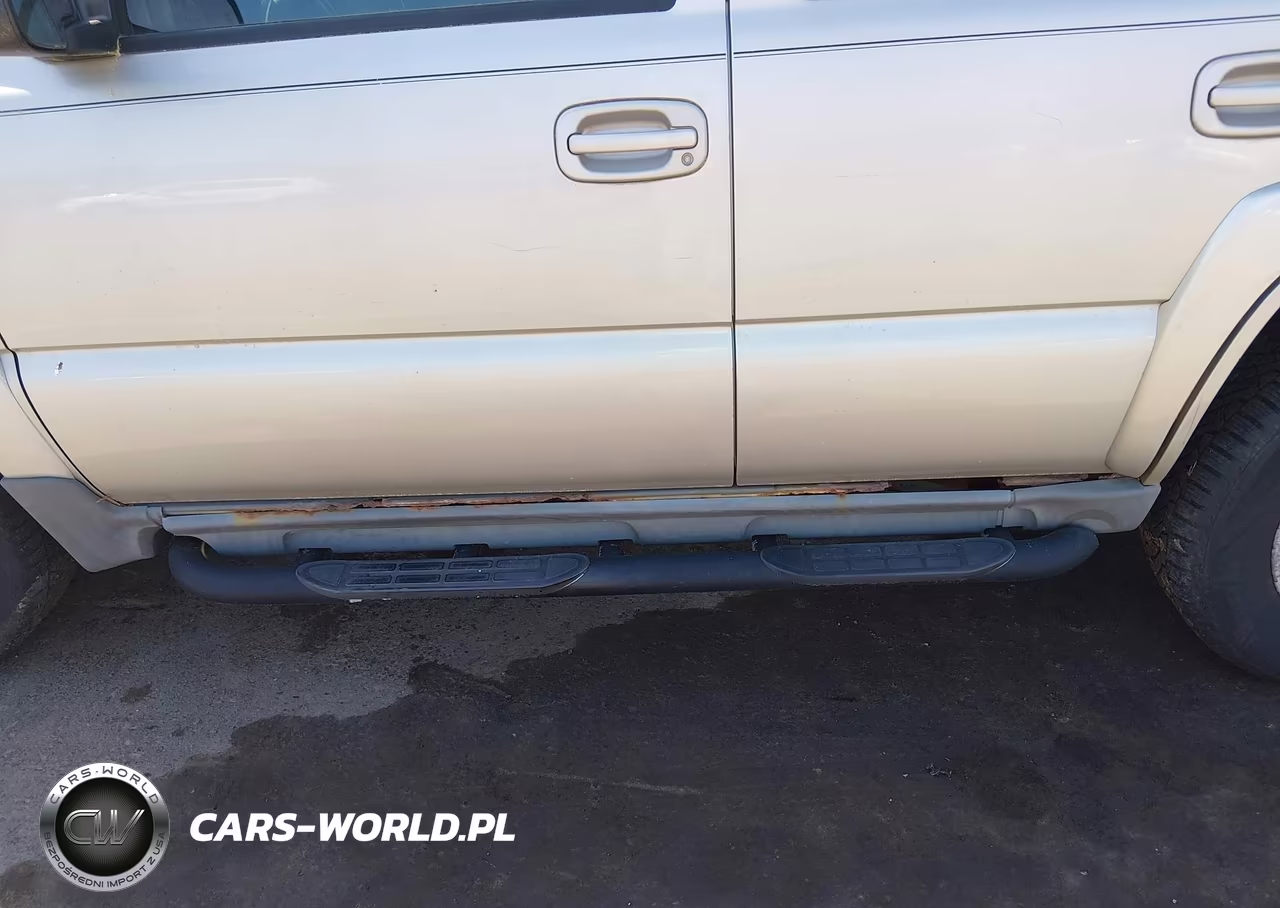 2004 Chevrolet Tahoe Z71 VIN:1GNEK13T84R201942 - 15