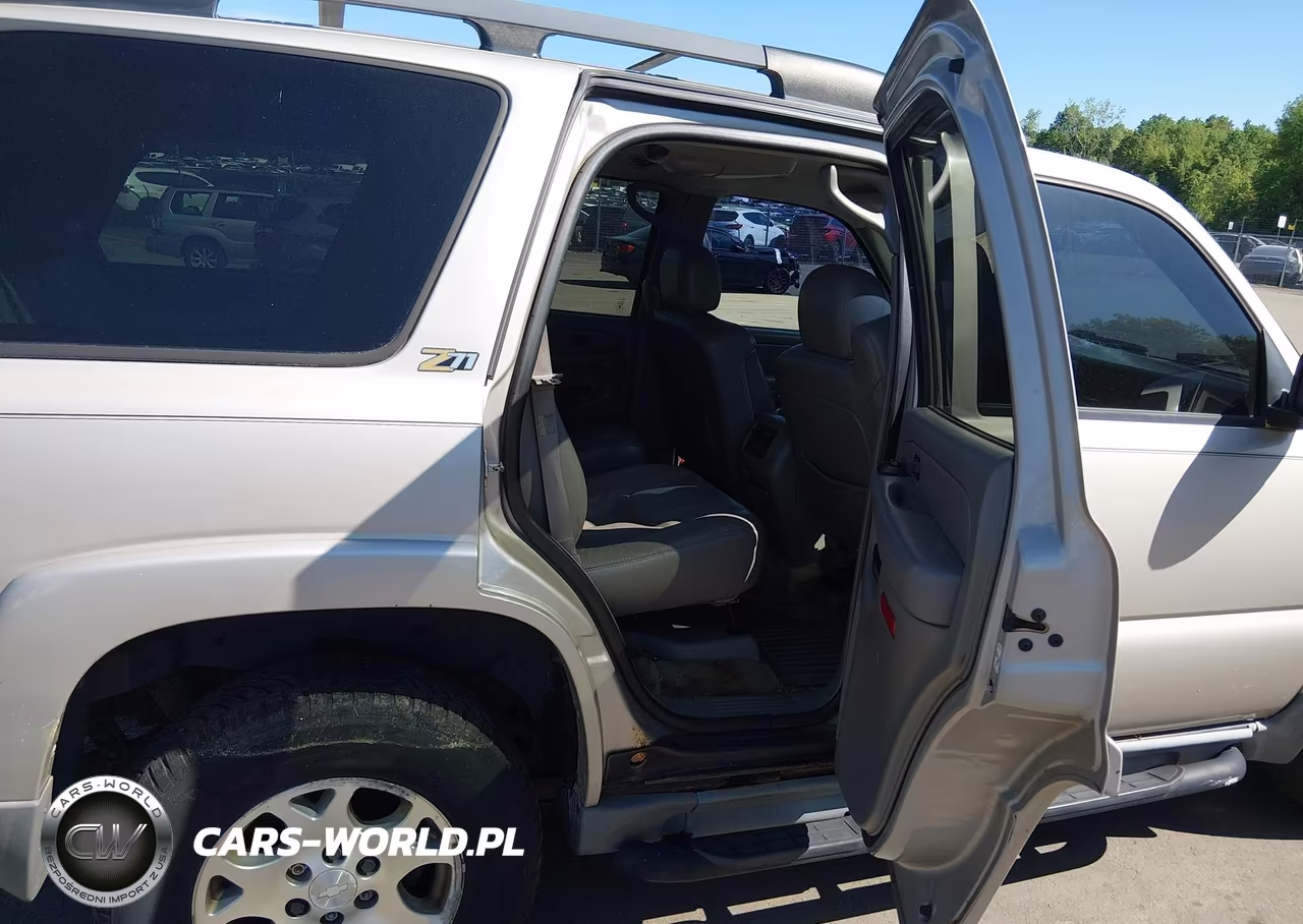 2004 Chevrolet Tahoe Z71 VIN:1GNEK13T84R201942 - 8