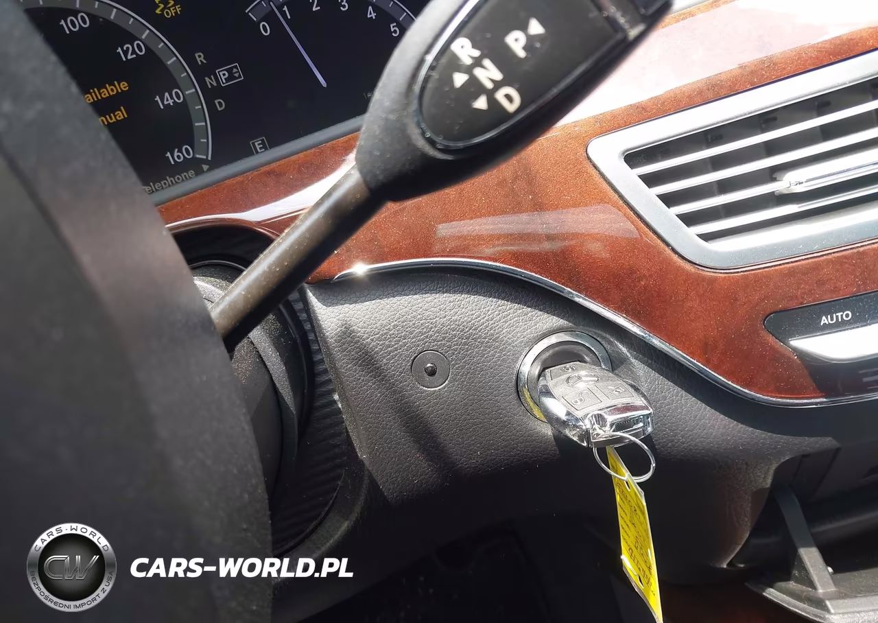 2011 Mercedes-Benz S 550 VIN:WDDNG7BB9BA416446 - 11