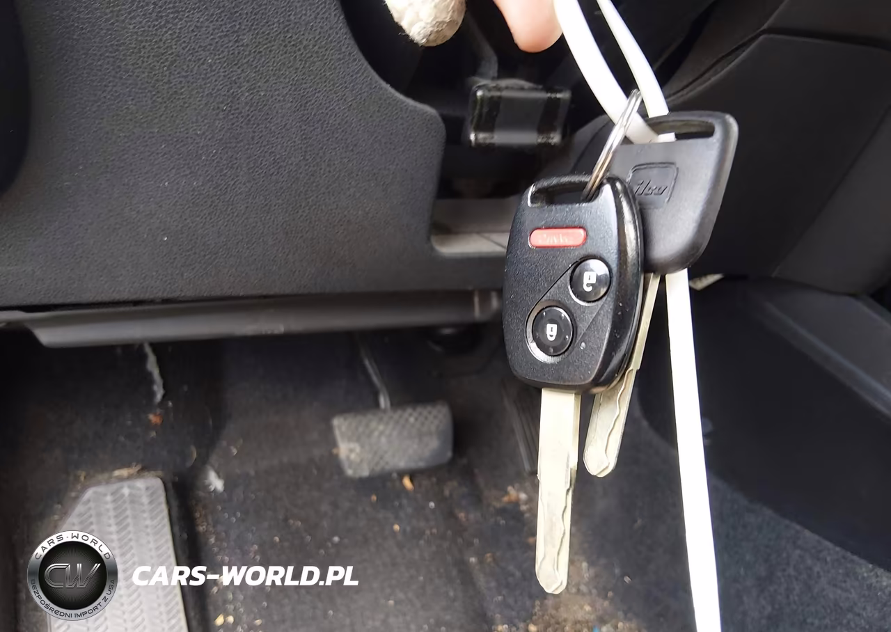 2013 Honda Fit Sport VIN:JHMGE8H5XDC066072 - 11