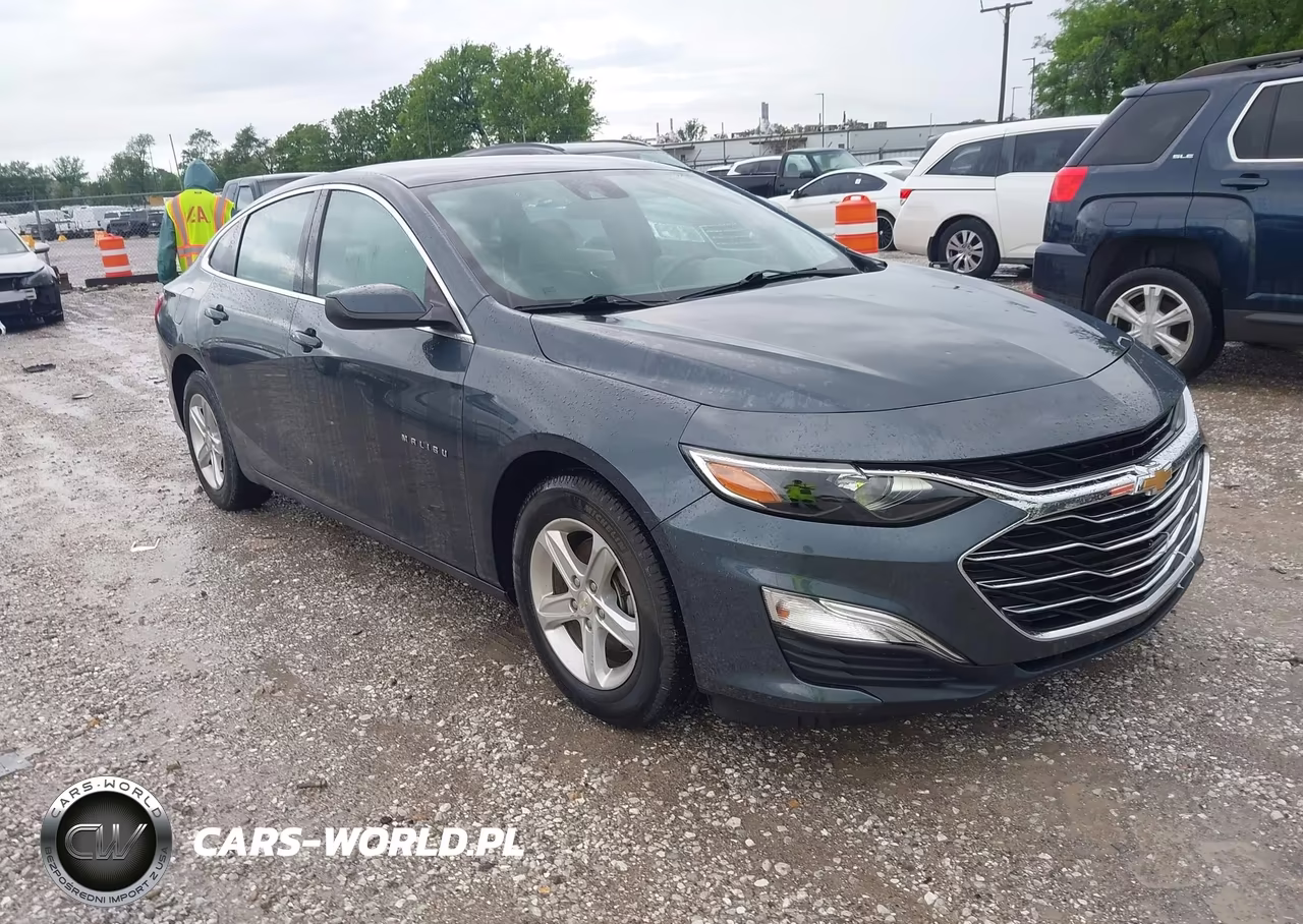 2020 Chevrolet Malibu Fwd 1Fl – zdjęcie 1 z 16